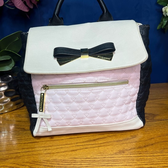 Betsey Johnson Handbags - Betsey Johnson Quilted Pink and Black Backpack
